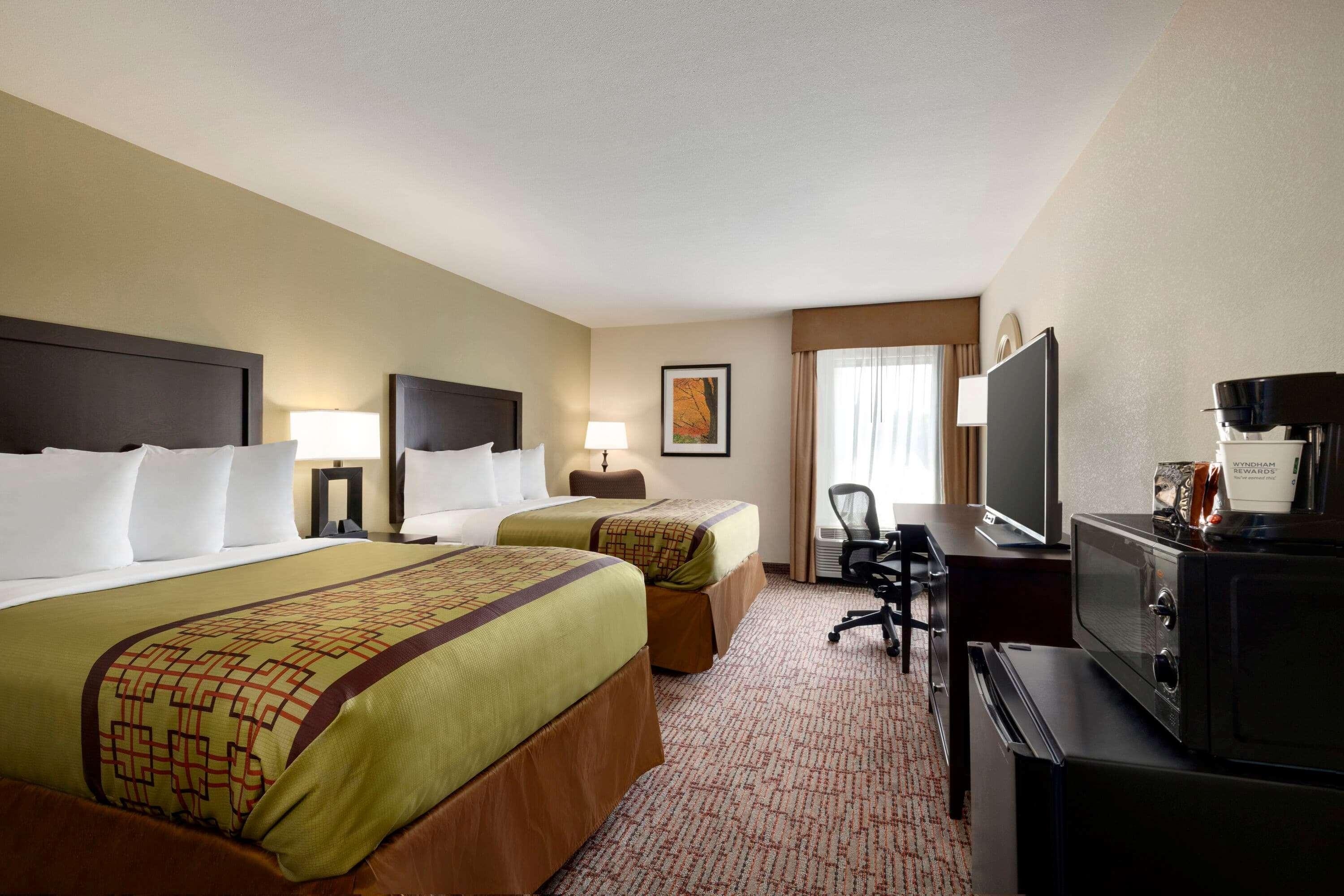 Hotel Baymont By Wyndham Augusta West Exterior foto